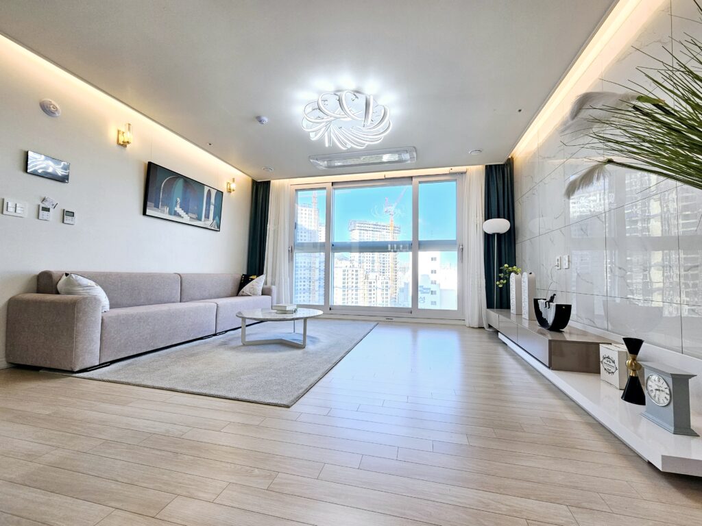 안양 그랑시티 거실